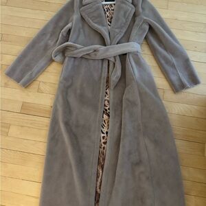 Guess Faux fur coat-new with tag